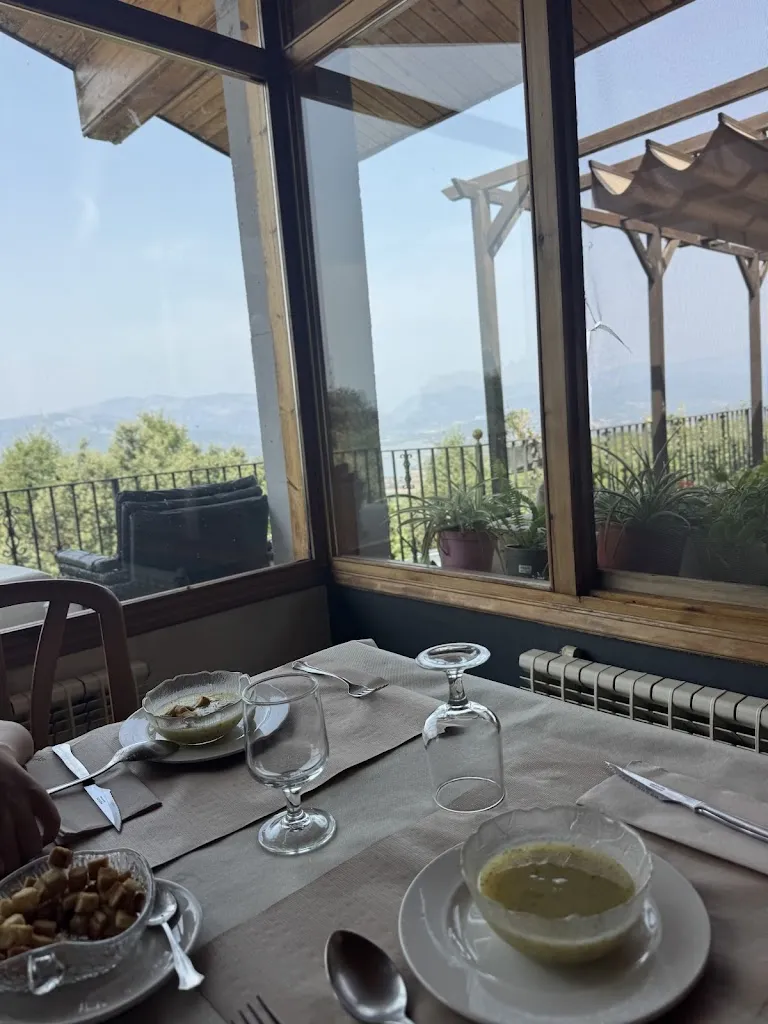 Restaurant Mirambell_Bassella_slider_image_3