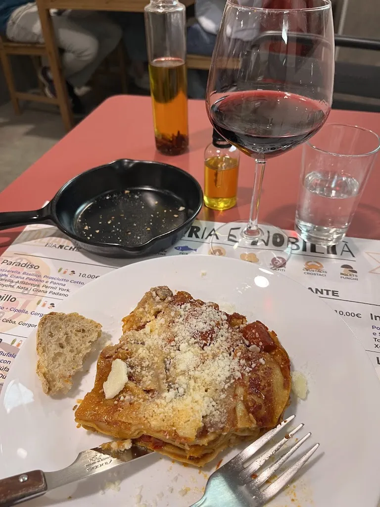 John Mark Redding_Miseria E Nobiltá Oliana_Bassella_review