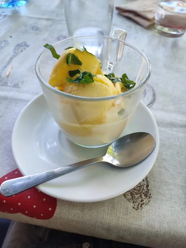 Alicia Galan_Casino de Peramola_Bassella_recensione