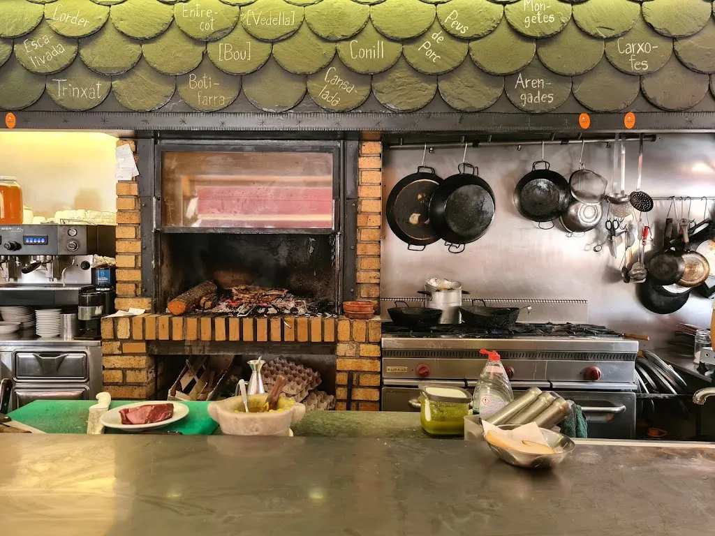 Agatha Sibbald_La Brasa_Bassella_review