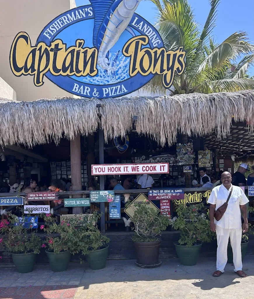 Jeff S_Captain Tony's_Cabó_review