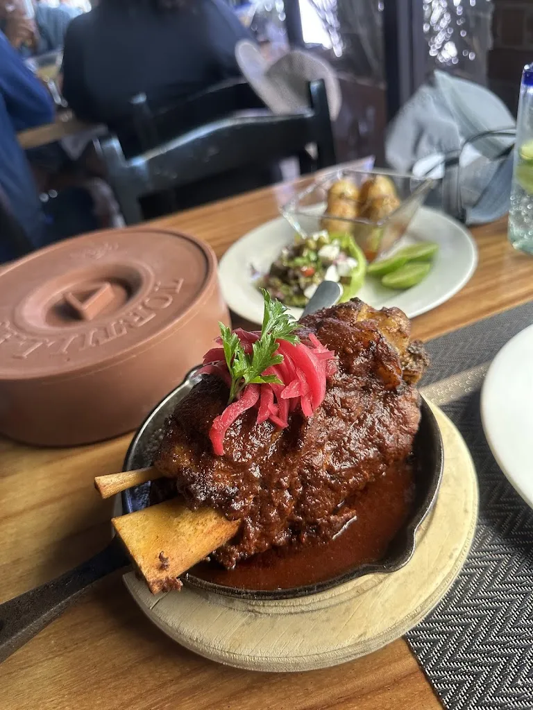 Larry W_El Peregrino_Cabó_review