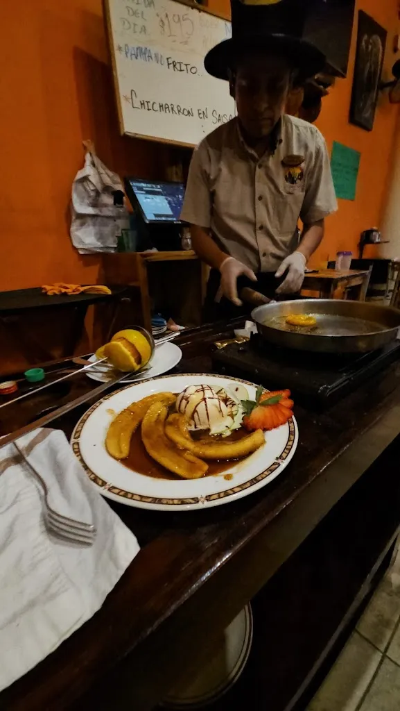 Roy_Campestre_Cabó_review