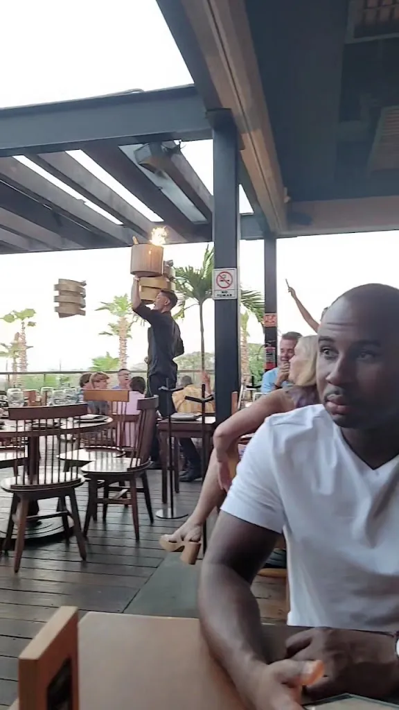 RosaNegra Latin American Cuisine_Cabó_slider_image_2