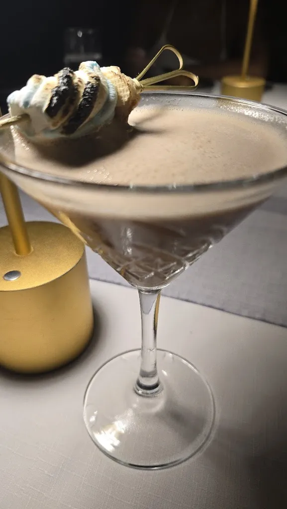 A San_Sunset Monalisa_Cabó_review