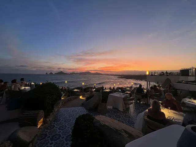 Brian Madriaga_Sunset Monalisa_Cabó_review