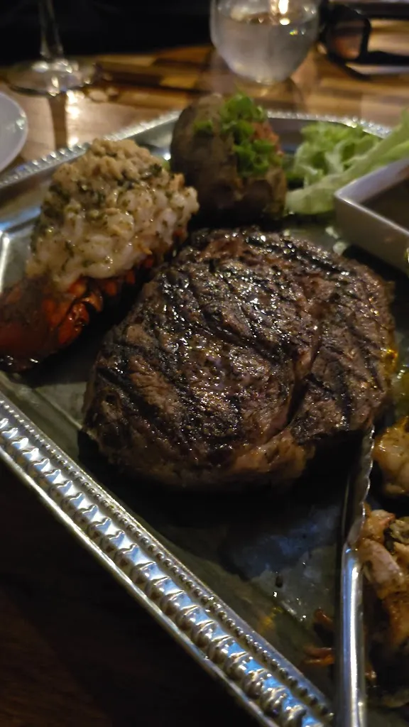 Viktorya Anna_Roasted Grill & Bar_Cabó_recensione