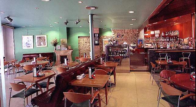 Cafeteria Slàvia restaurant in Borges Blanques Les