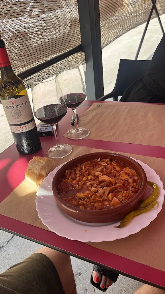 Julian But_Bar Restaurant Sancho_Borges Blanques Les_review