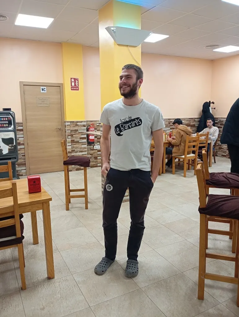 Dr.Sajjad Ahmad Warraich_BAR RESTAURANT LILLET ITALIA_Borges Blanques Les_review