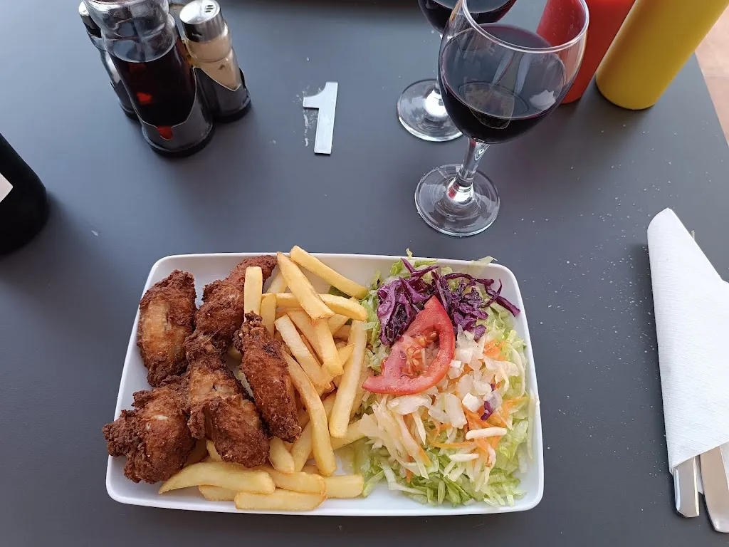 Snack Bar Lluís restaurant in Borges Blanques Les