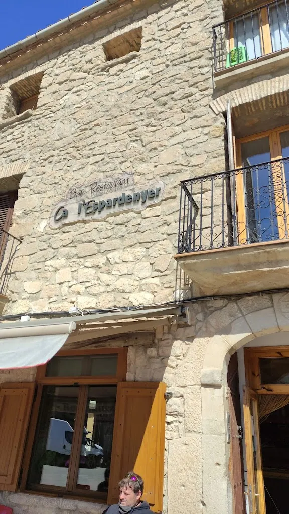 L'Espardanyer restaurant in Castelldans