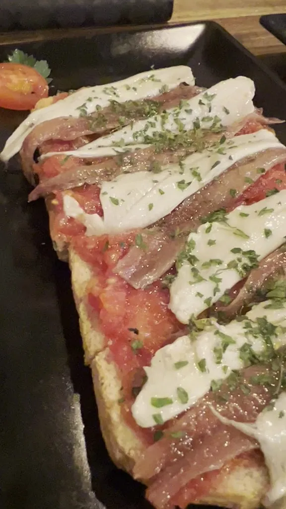 Taberna LA CAVA_Cava_slider_image_2