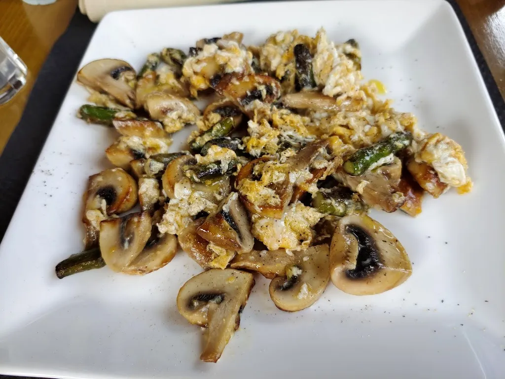 Restaurante Tiraboçon_Bossòst_slider_image_2