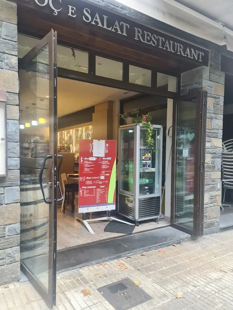 Doç e Salat Restaurant_Bossòst_slider_image_1