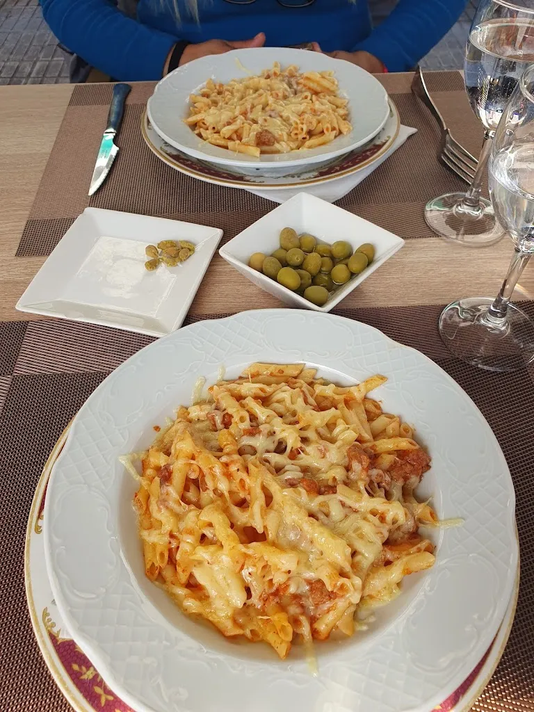 Javi Jimenez Reyes_Restaurante Denia_Bossòst_review