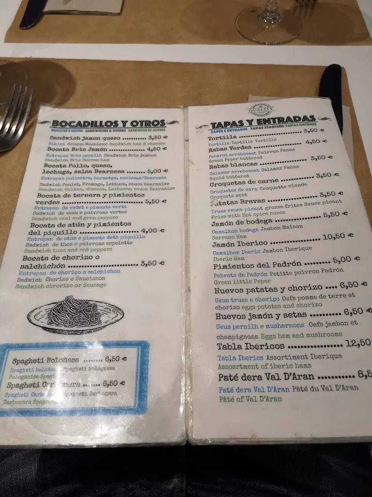 Menu_Hiru Tapas & Pintxos_Bossòst_image_2