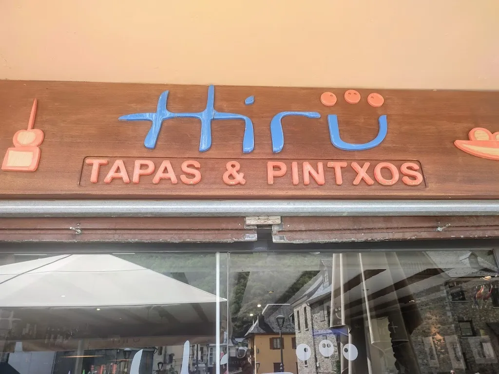 Hiru Tapas & Pintxos_Bossòst_slider_image_1
