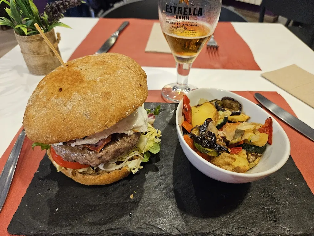 Hiru Tapas & Pintxos_Bossòst_slider_image_2