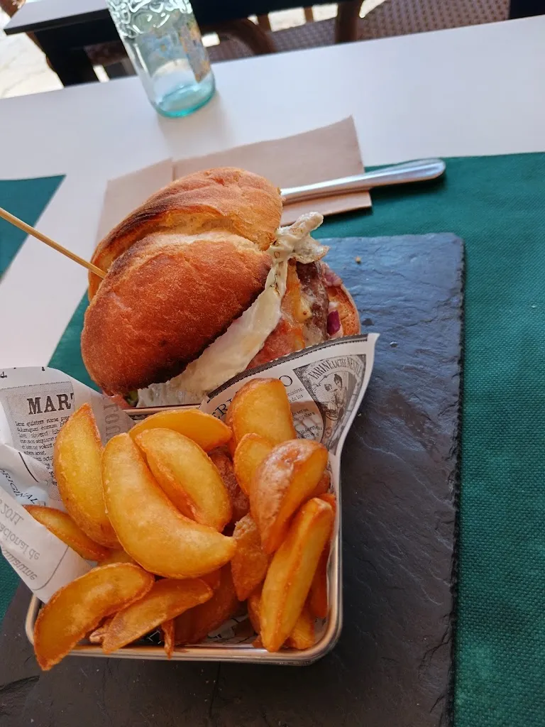 Hiru Tapas & Pintxos_Bossòst_slider_image_3