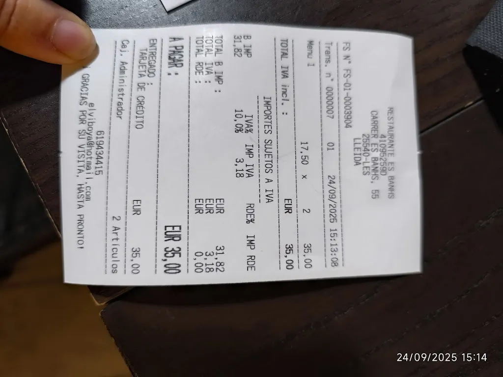 begoña CM_Es Banhs_Bossòst_recensione