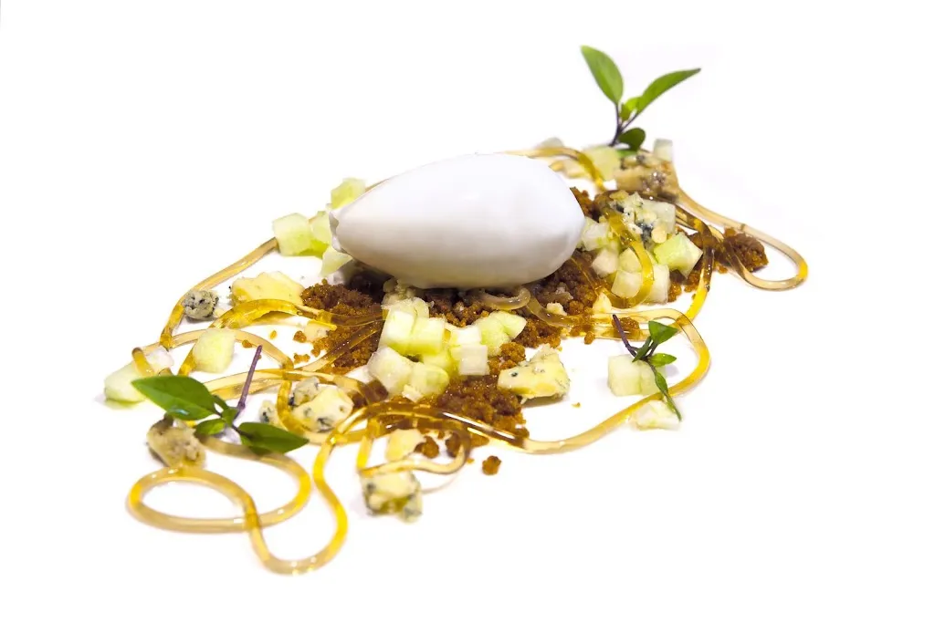 ER ESTRANGÈR “Refugi Gastronòmic”_Bossòst_slider_image_3