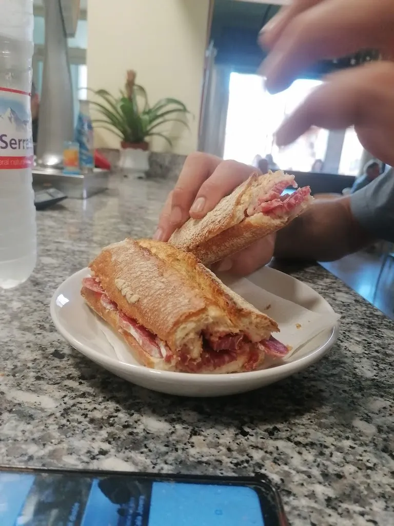 Menu_Bar Centre Recreatiu_Cogul El_image_5