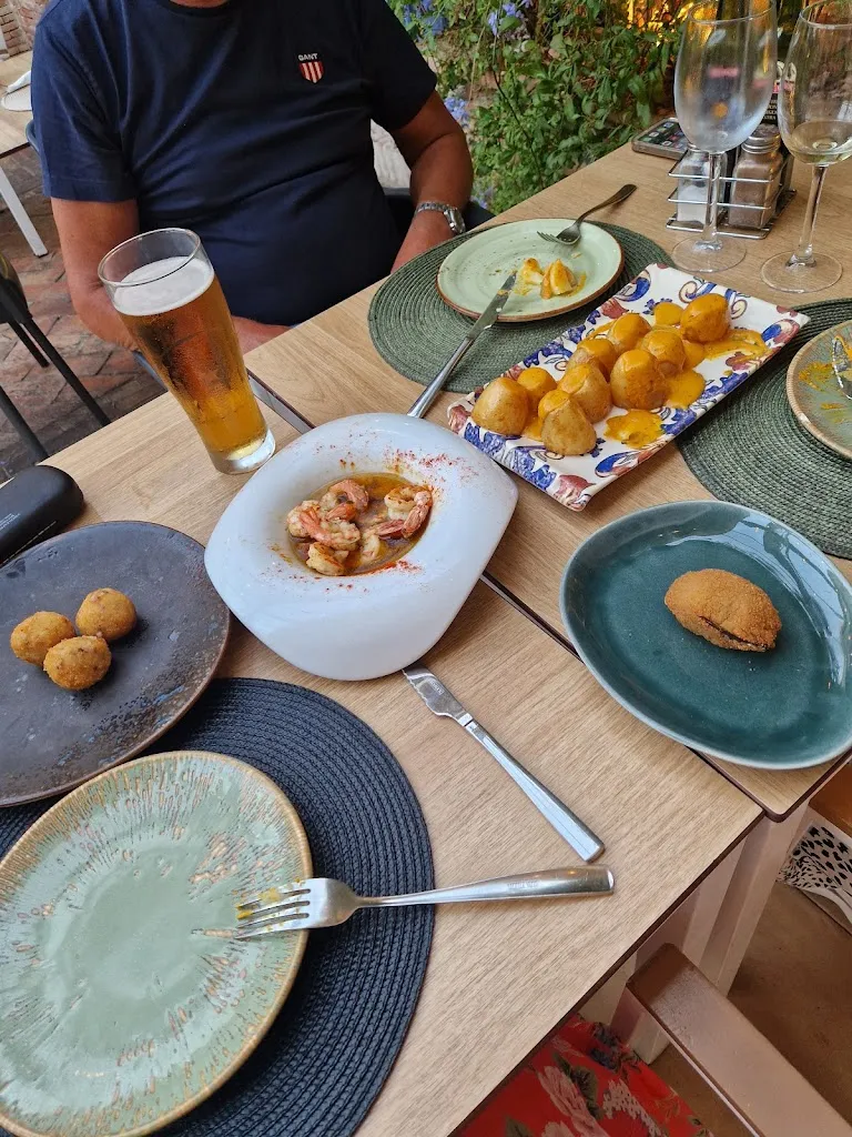 Katy Ford_Restaurante La Brújula_Guardamar del Segura_review