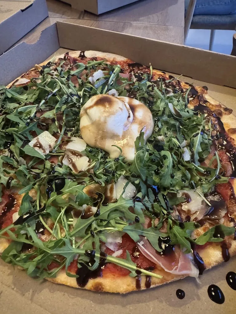 Marion BARNABE GAZEAU_Pizzeria des compères_Canejan_review