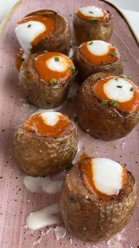 Jennifer Chu_LO QUIOSC. Restaurant - cocteleria_Conca de Dalt_review