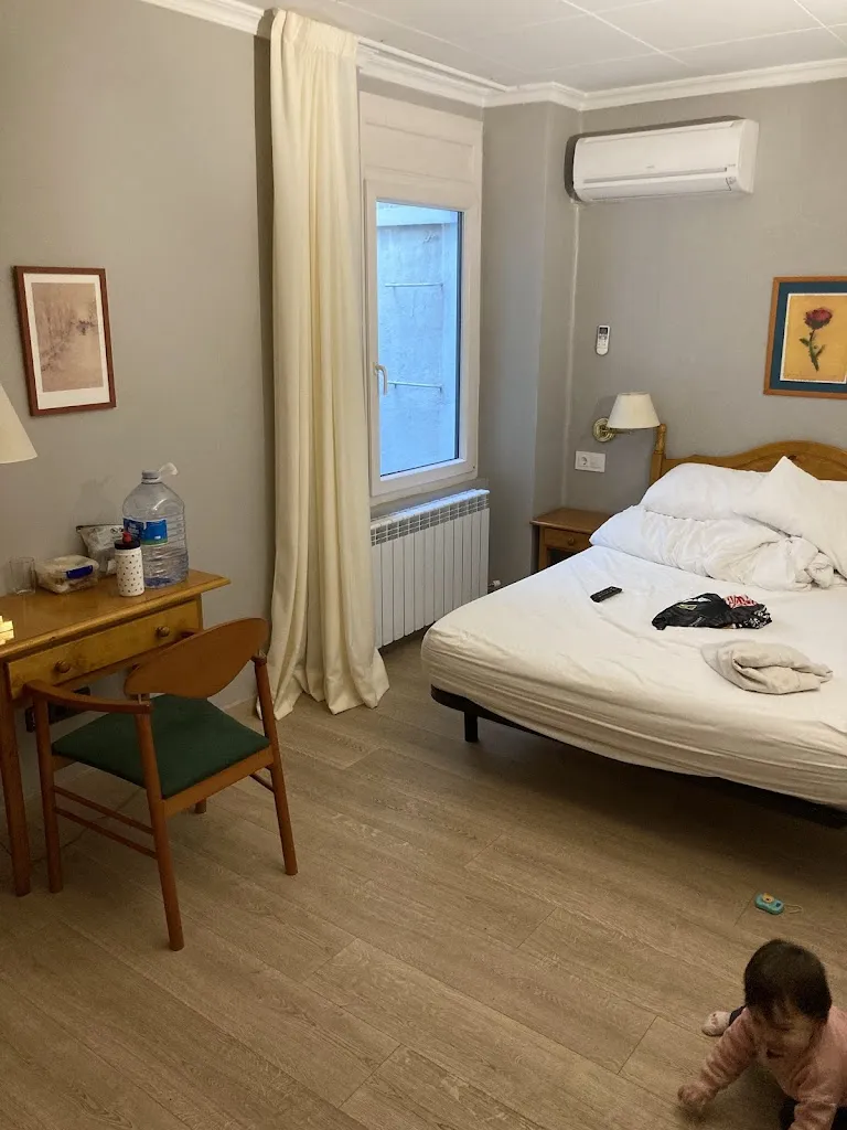 Daniel Hidalgo_Restaurant Hostal Roma_Cubells_review