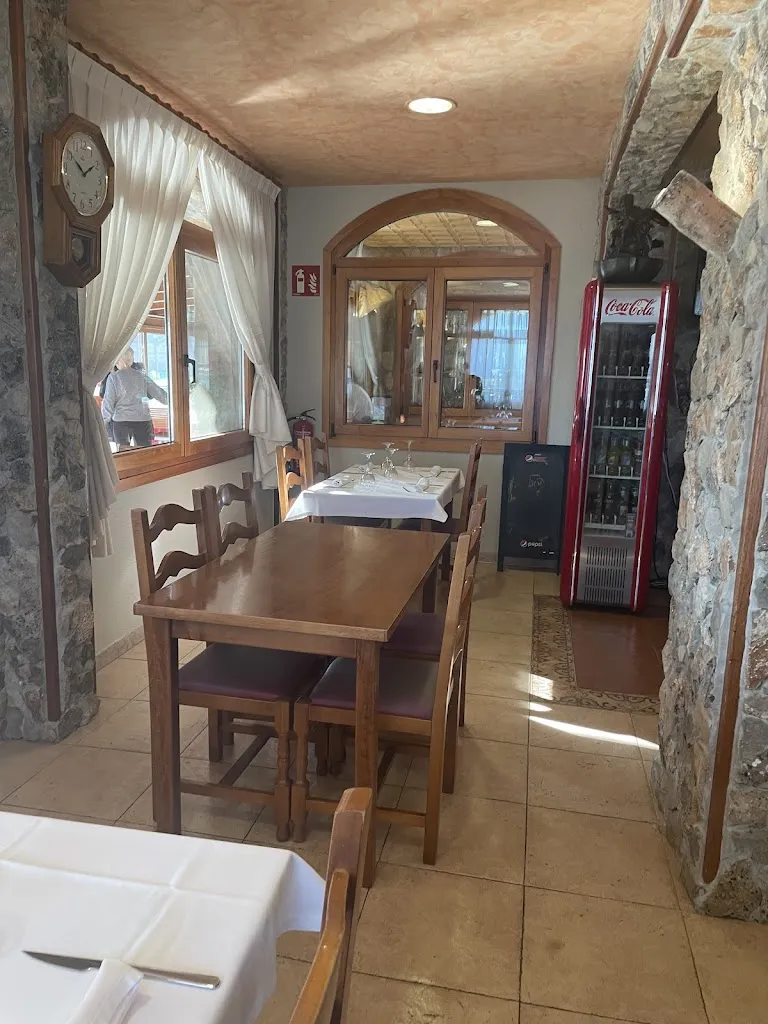 Carlos B David_La Llosa de Cubells_Cubells_review