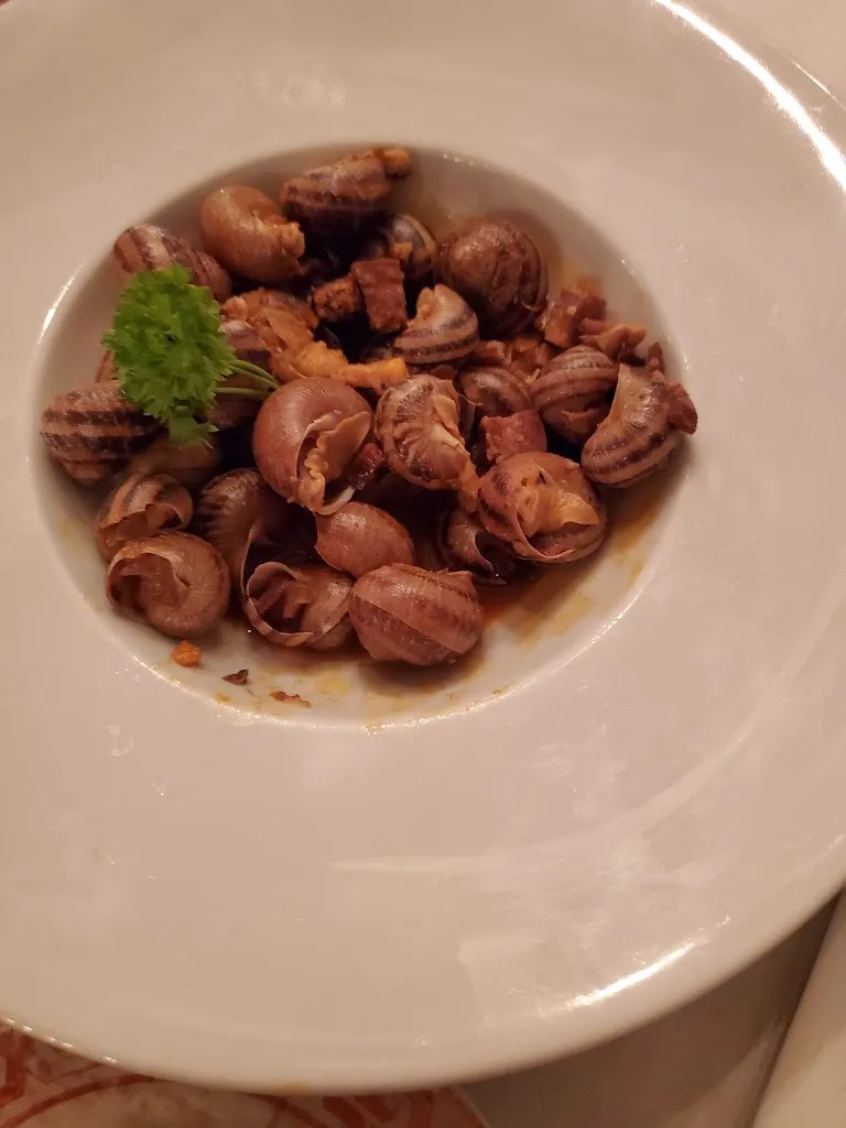 alyce Serrano_Asador Avelino_Corbins_review