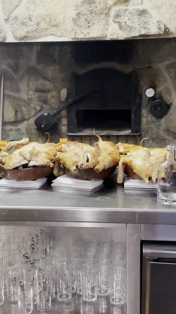 Asador Avelino_Corbins_slider_image_2