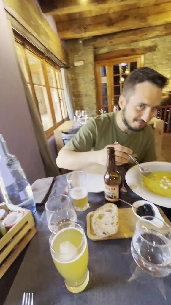 Restaurant Llobarca_Estamariu_slider_image_2