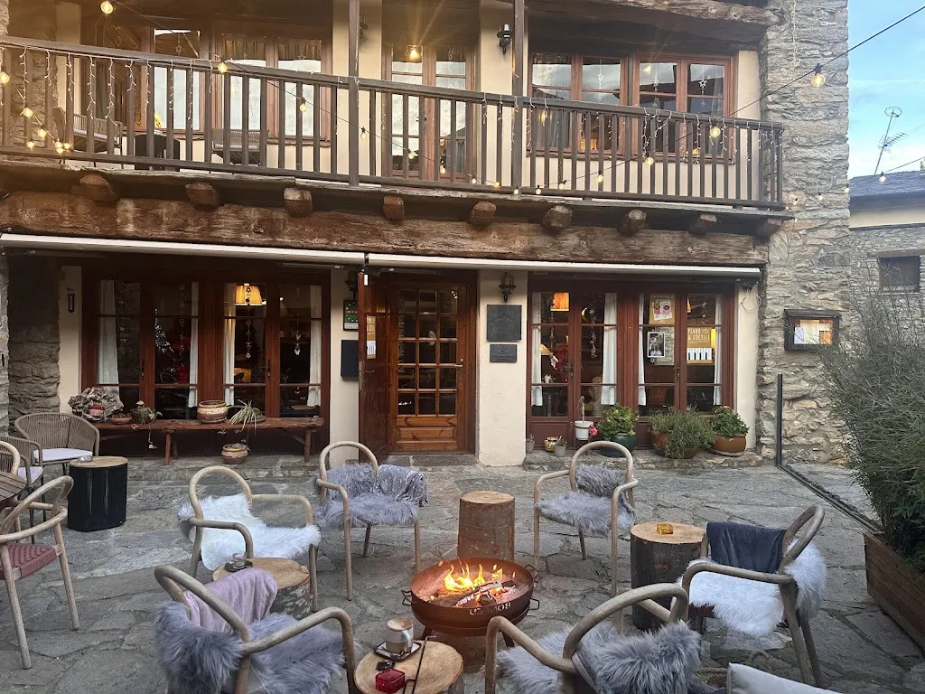 Hotelet d'Estamariu Cal Teixidor restaurant in Estamariu