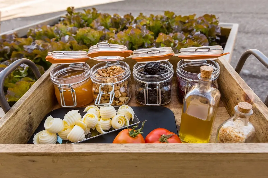 Hostal - Restaurant Buenos Aires_Castell de Mur_slider_image_3