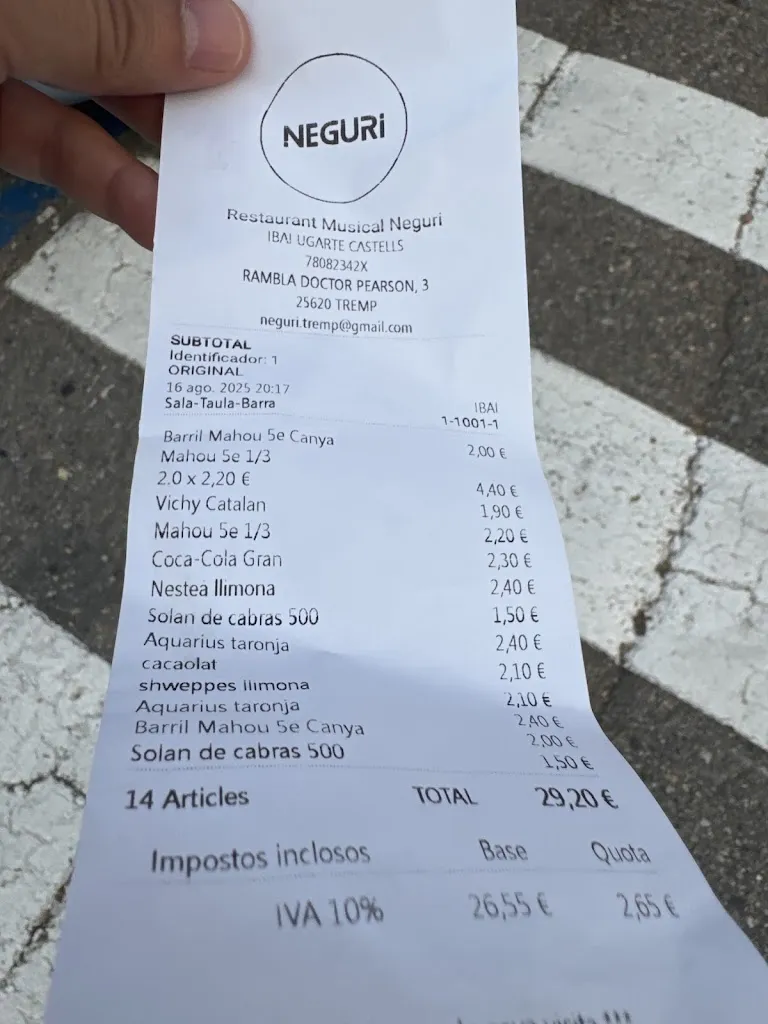 Pep Batet_Restaurant Musical Neguri_Castell de Mur_review