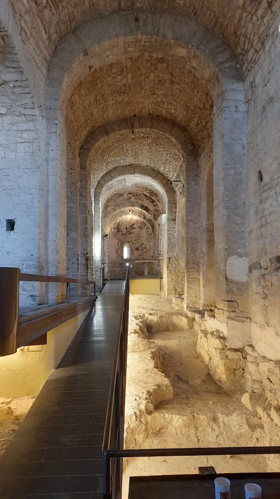 Sergi_Monestir de Santa Maria de Mur_Castell de Mur_review