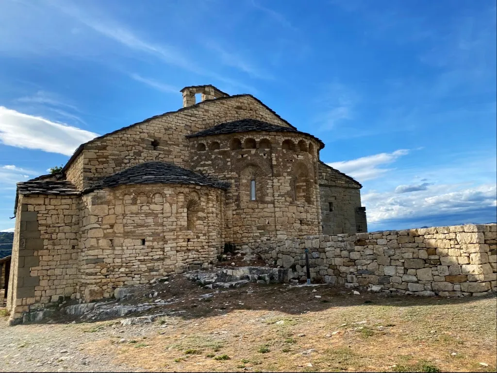 Monestir de Santa Maria de Mur restaurant in Castell de Mur