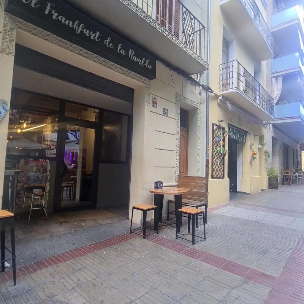 Frankfurt De La Rambla_Castell de Mur_slider_image_2