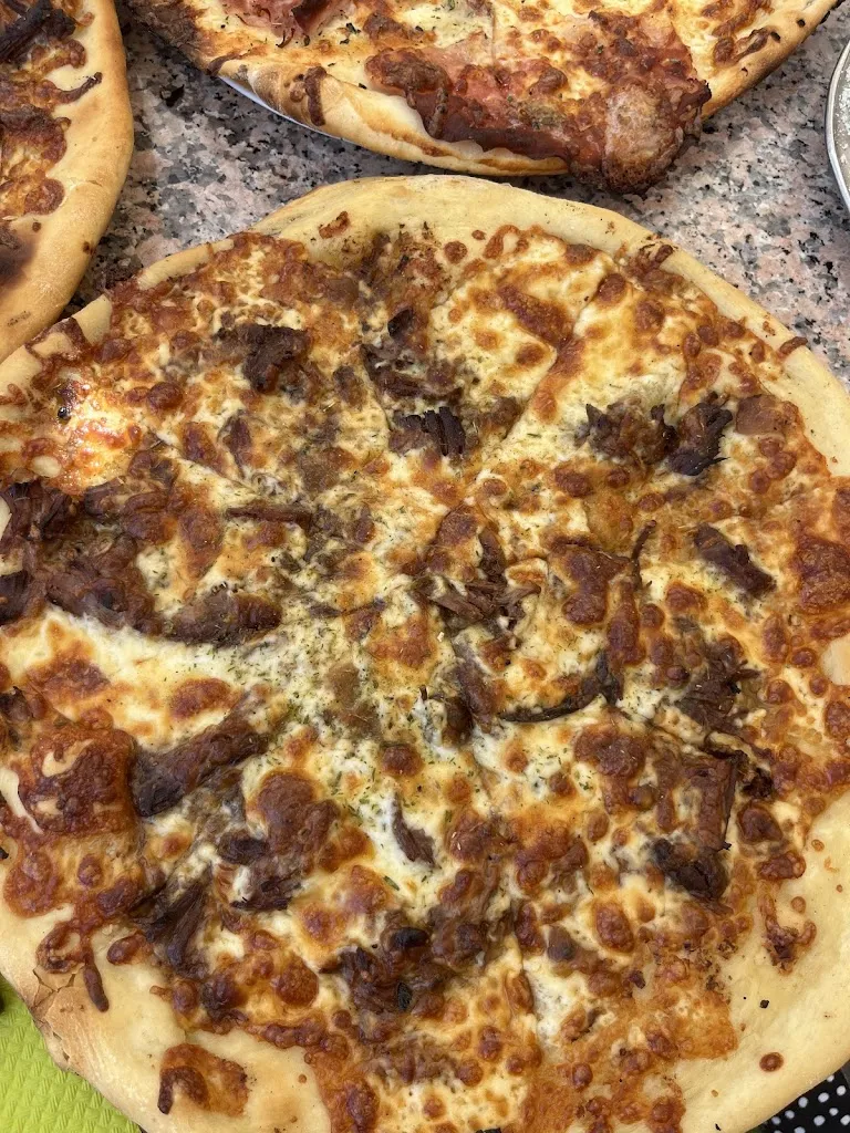 Bar Restaurant La Penya restaurant in Castell de Mur