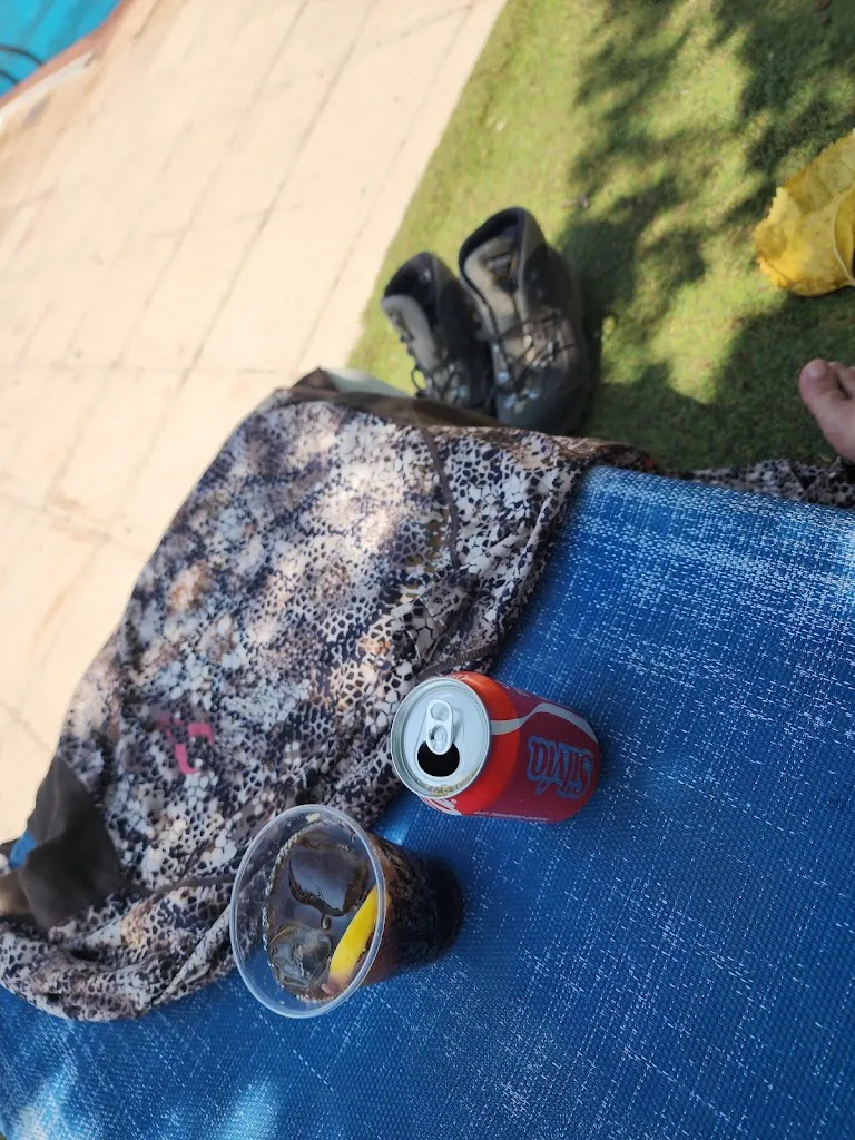 Shadi Ramos_La Piscina de Guàrdia_Castell de Mur_review