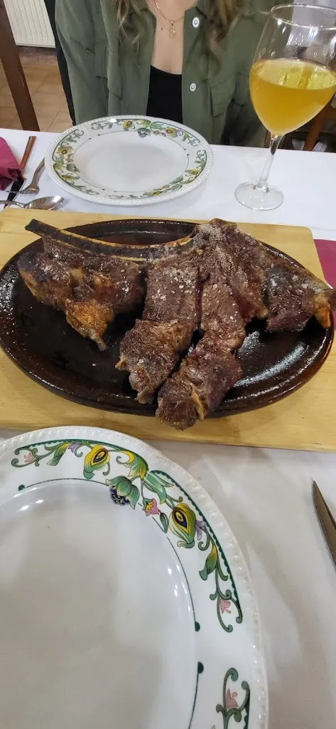 Tudor Tigarean_Restaurant Can Quel_Castell de Mur_review