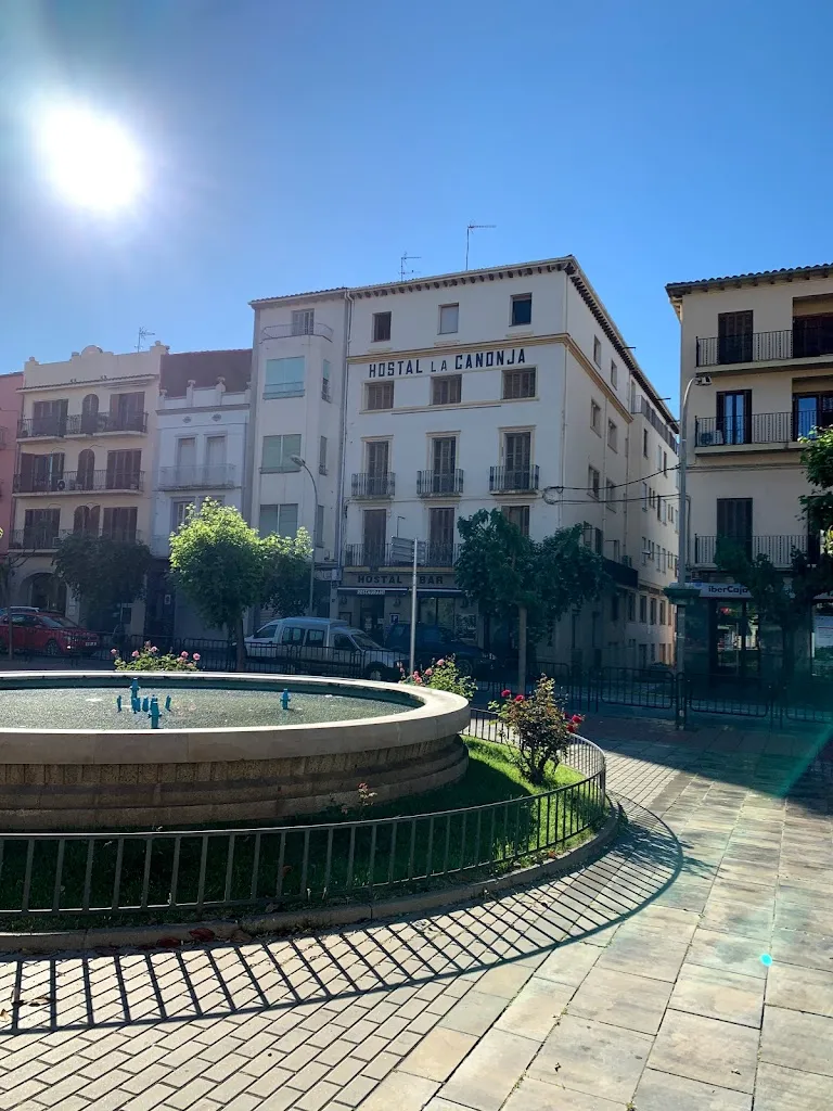 Hostal - Restaurant La Canonja restaurant in Castell de Mur