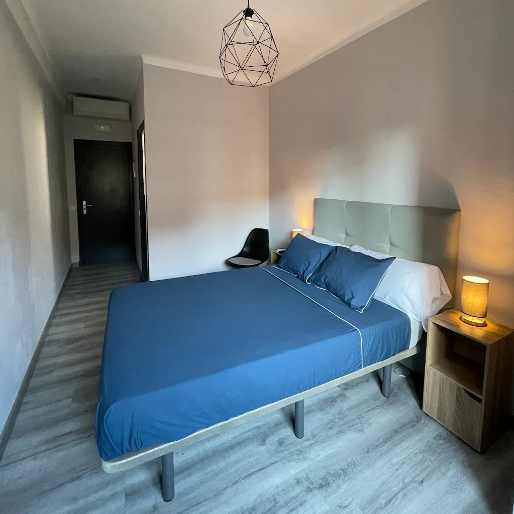 Hostal - Restaurant La Canonja_Castell de Mur_slider_image_2