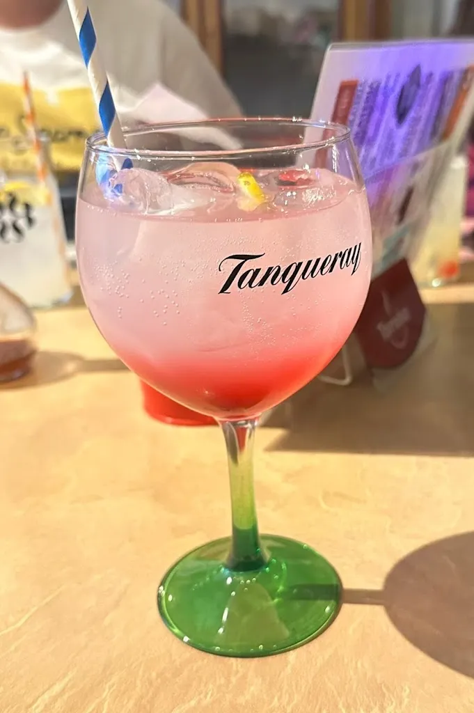 Natàlia Roca Dominguez_Cafè Lambretto_Castell de Mur_review