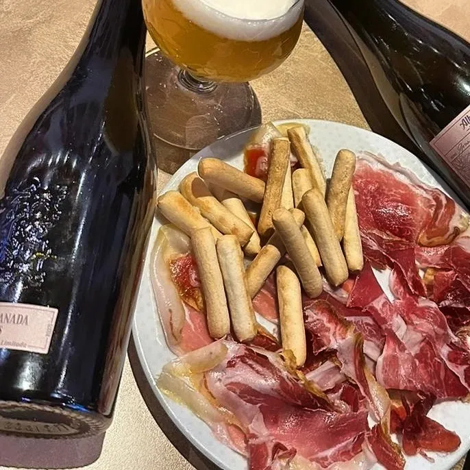 Cafè Lambretto_Castell de Mur_slider_image_3