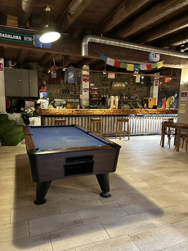 Sapastre Pub_Espot_slider_image_2