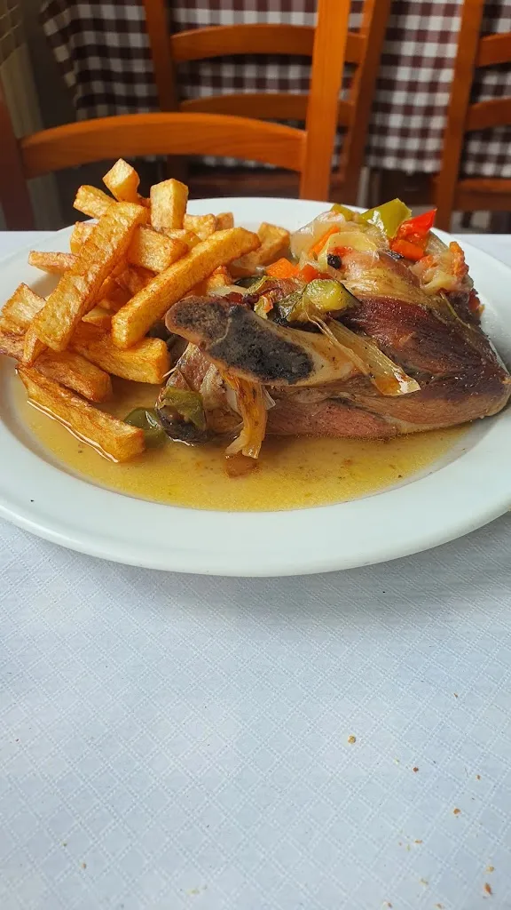 Paola C._Fonda Restaurant La Lluïsa del Peretó_Fígols i Alinyà_review